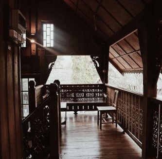 Chong Kham Resort | Crossroads house