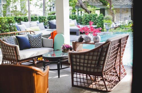 Bang Khun Phrom Hotel | The Raweekanlaya Bangkok Wellness Cuisine Resort