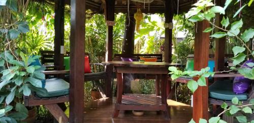 Sri Phum Hostel | Siriwan Hostel