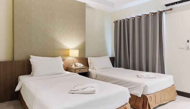 Sunday Platinum Suites in Bangkok