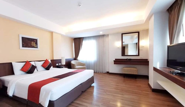Avion Hotel