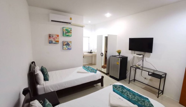 Phet Cha-am Plaza & Resort in Cha-am