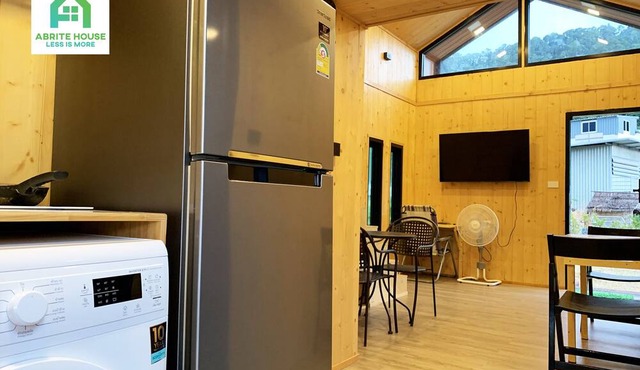 Tiny House on Koh Lanta Only 2 Mins Walk to the Beach