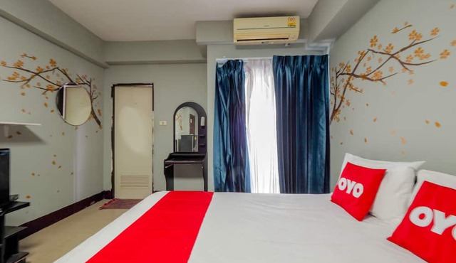 OYO 75362 Swagath Home in Bangkok