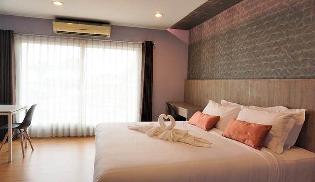 Nest n Rest Hotel