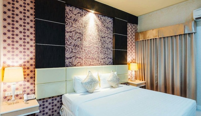 Martina Hotel
