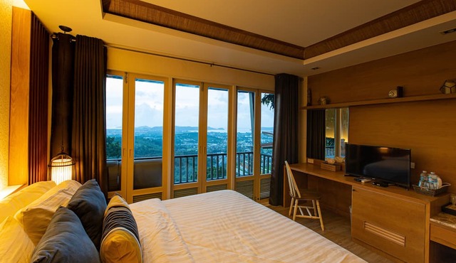 Phuket View Coffee and Resort in Chalong