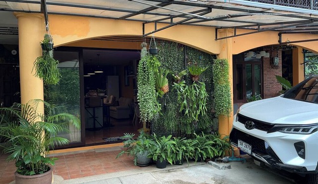 Dikachaya Hostel