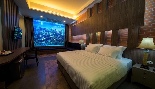 V20boutique Jacuzzi Hotel