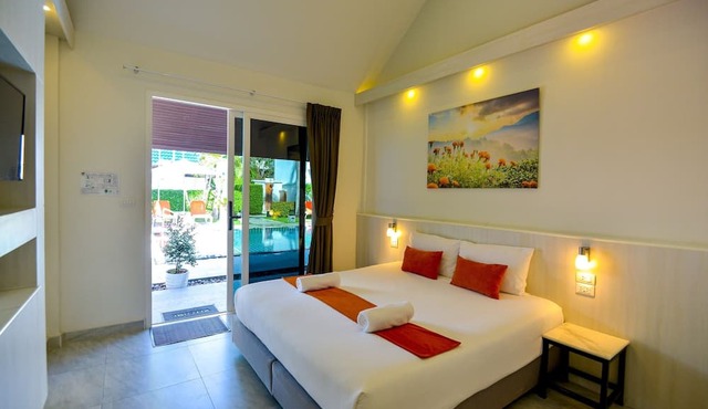 Phuket Airport Hotel in Sa Khu