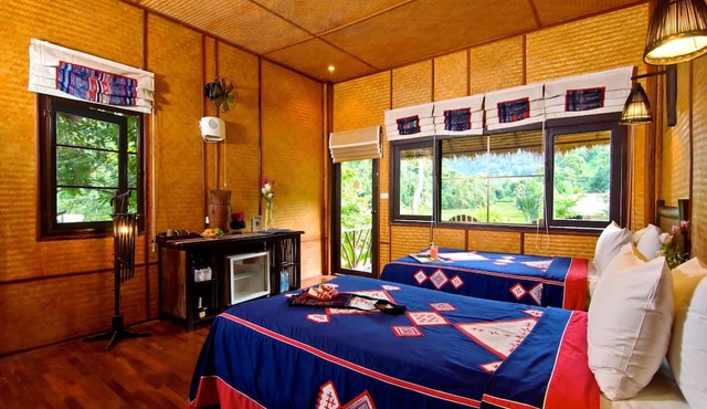 Hmong Hilltribe Lodge