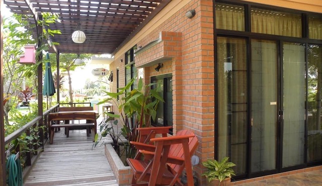 Bangchong Marina Resort