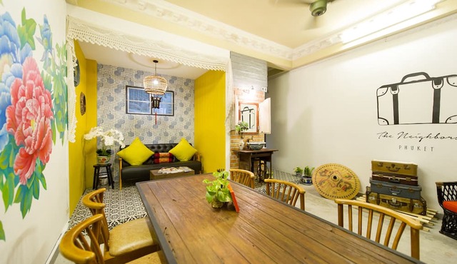 The Neighbors Hostel - Adults Only