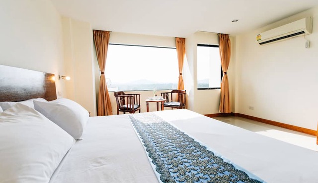 Sinkiat Thani Hotel