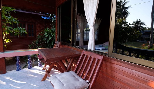 Ibiza Beach Resort in Ko Pha-ngan