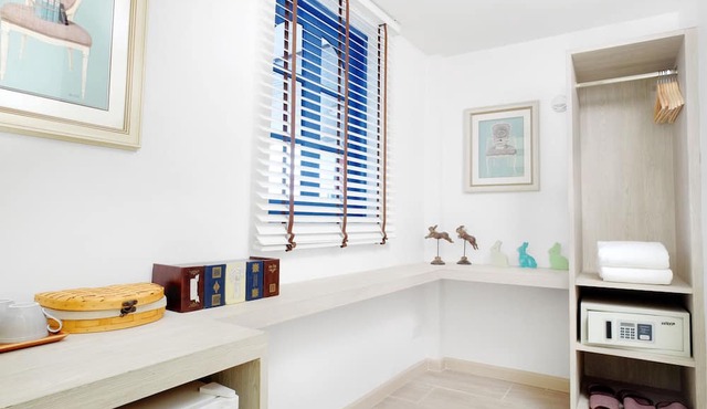 Hide and Seek Boutique Hometel