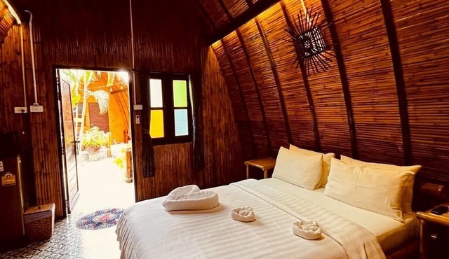 Cicada Lanta Resort in Ko Lanta