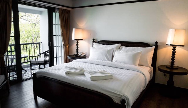 MORA Boutique Hotel