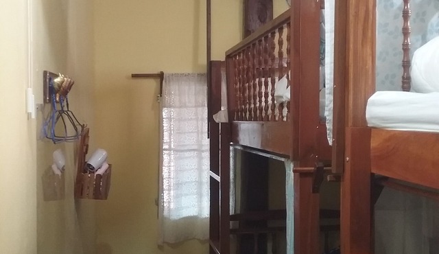 Arunrat GuestHouse - Hostel