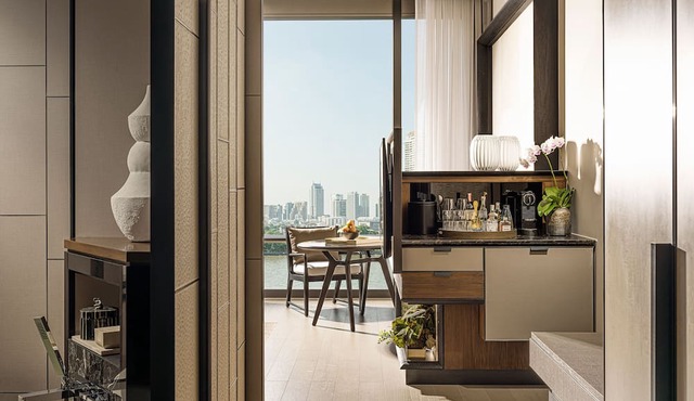 Four Seasons Hotel Bangkok at Chao Phraya River
