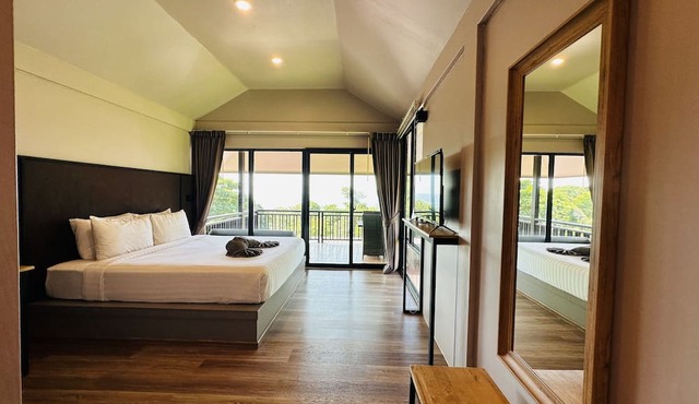 HIP Seaview Resort at Phi Phi in Ko Phi Phi