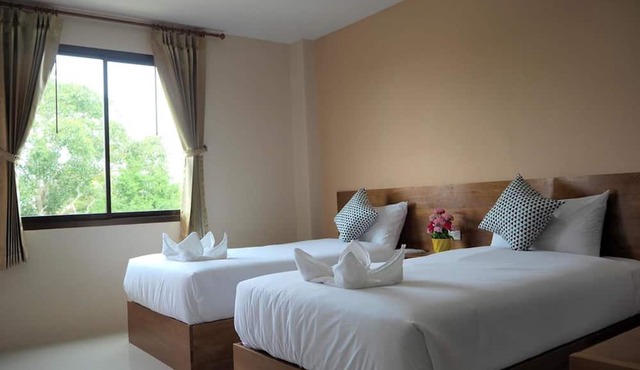Regent Room in Surat Thani