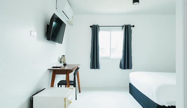 Sleep Pop Ekkamai 42