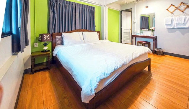 Thepmongkol House