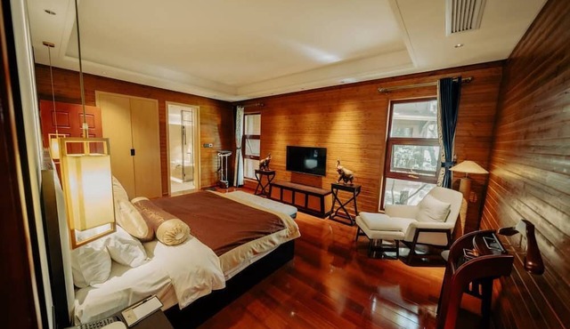Flame Resort And Bistro Phnom Penh in Kien Svay