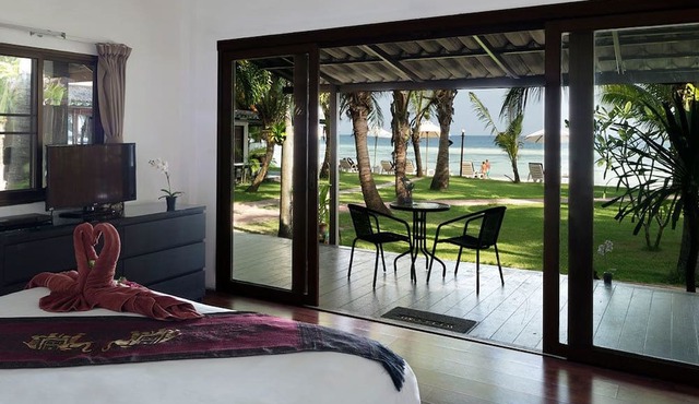 Mali Resort Pattaya Beach Koh lipe in Koh Lipe