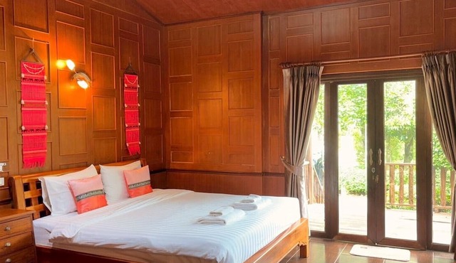Baan Baitan Resort