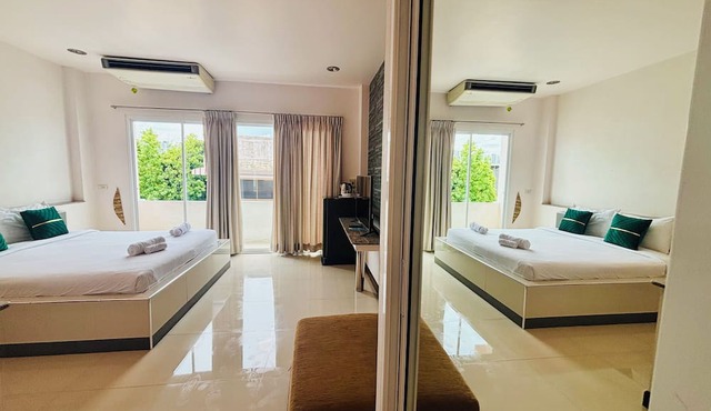 Ree Riverside hotel
