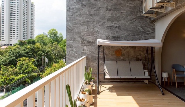 Shizuka House