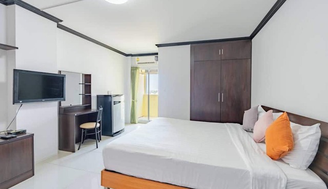 One Residence Navanakorn