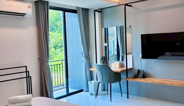 Ozone hotel khhanom in Khanom