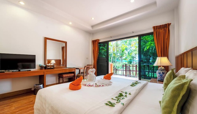 Sailom Resort Bangsaphan