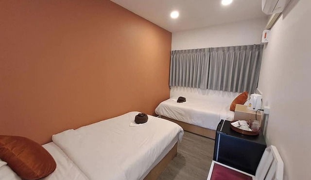 Nomads Homestay Sriracha