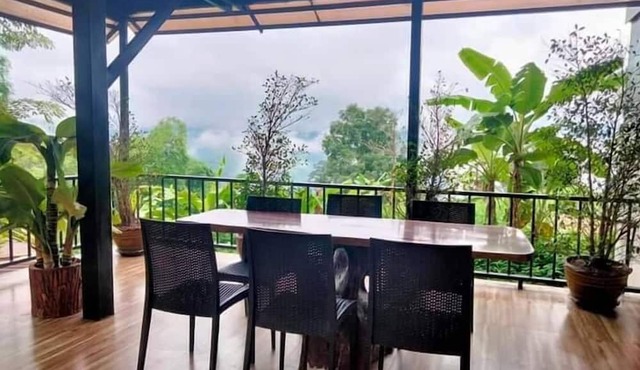 Baan Mok Pieng Din Na-Haeo resort