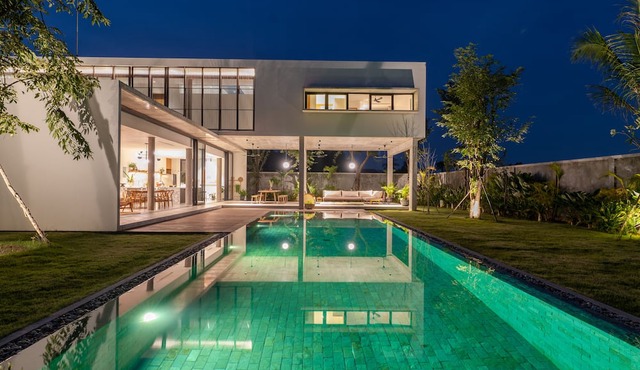 Banyan House - Modern Luxurious 4 Bedrooms Villa in Siem Reap