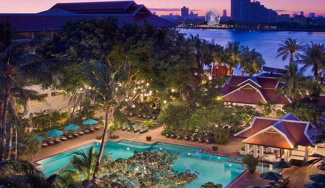 Anantara Riverside Bangkok Resort in Bangkok