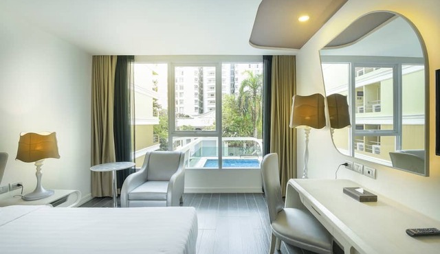 Le Tada Parkview Hotel