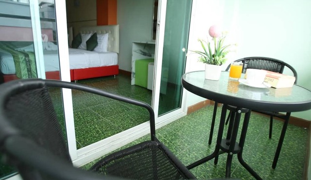 Lucky Green View