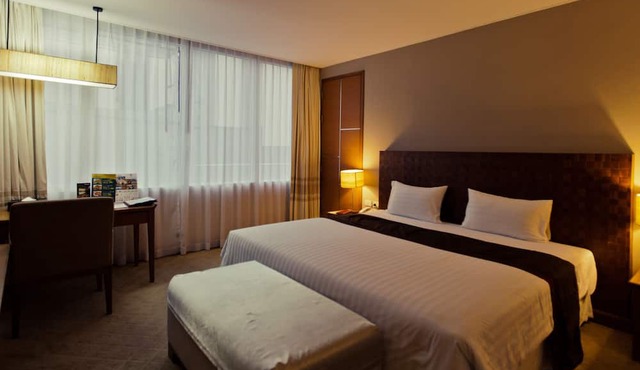 Sunee Grand Hotel