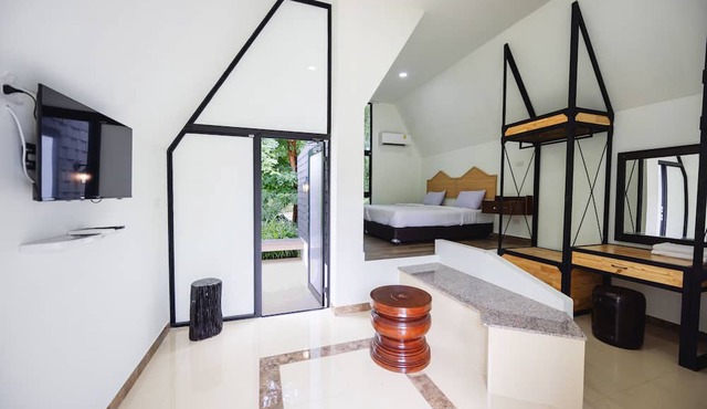 Sabai Hotel Lopburi