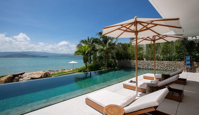 Kerem Luxury Beachfront Villas in Koh Samui