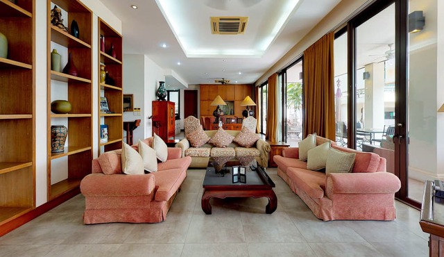 Grace Villa Pattaya By DDM Siam in Bang Lamung