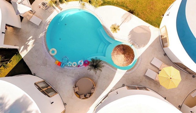 White Curve Villa