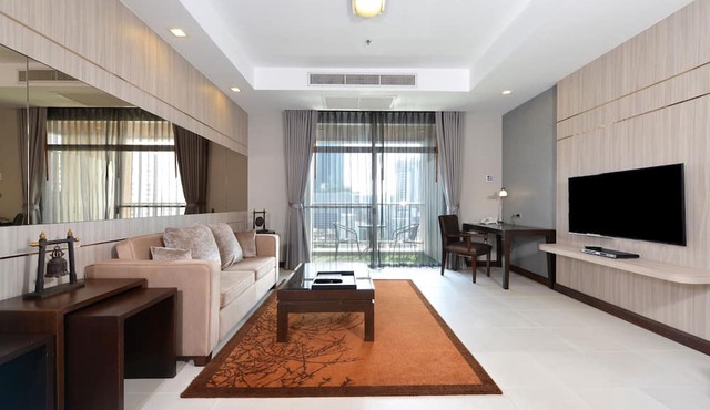 Grand Asoke Suites Boutique Residence