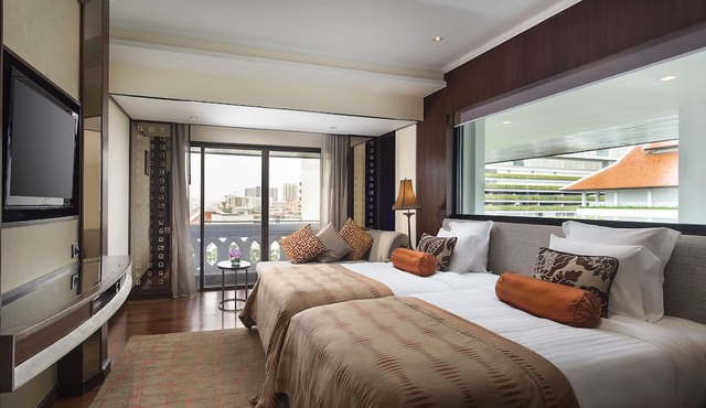 Anantara Riverside Bangkok Resort in Bangkok