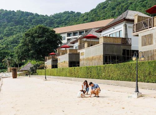 Novotel Koh Si Chang in Ban Phanu Rangsi